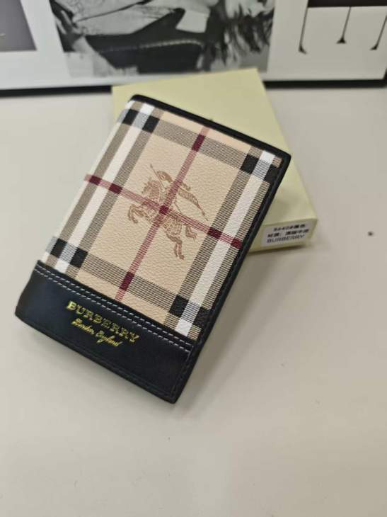 Picture of Burberry Wallets _SKUfw224027658fw